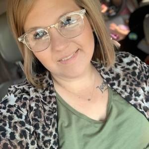 Meet your Posher, Tabatha